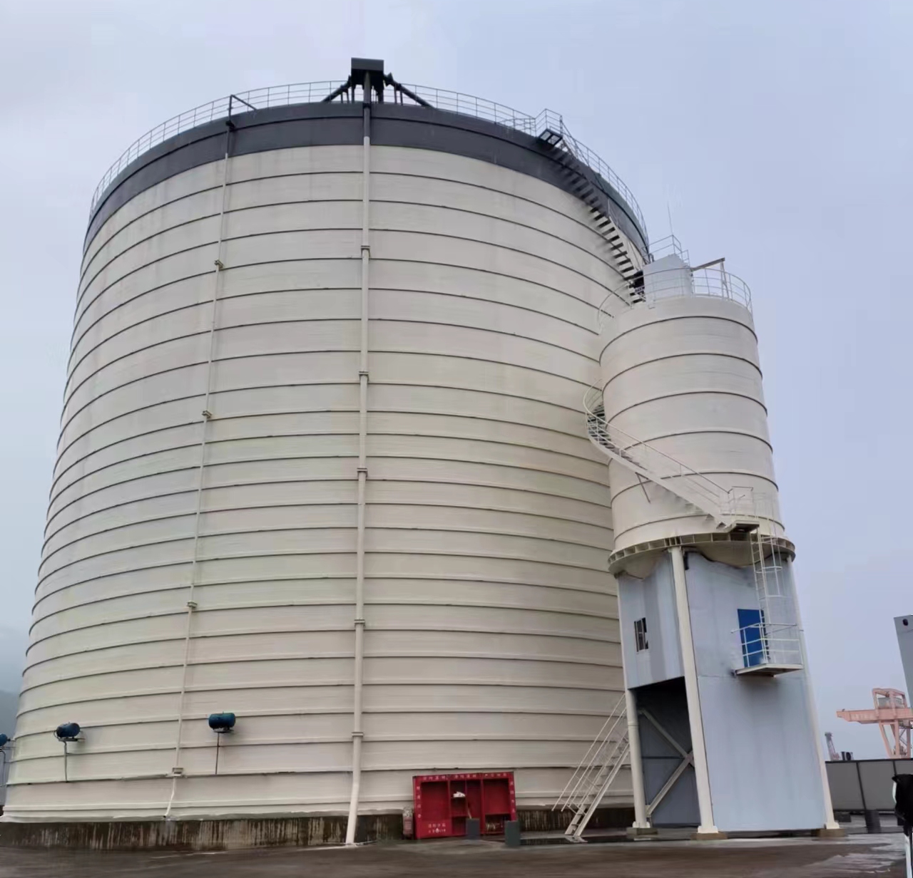 渭滨10万吨水泥钢板库